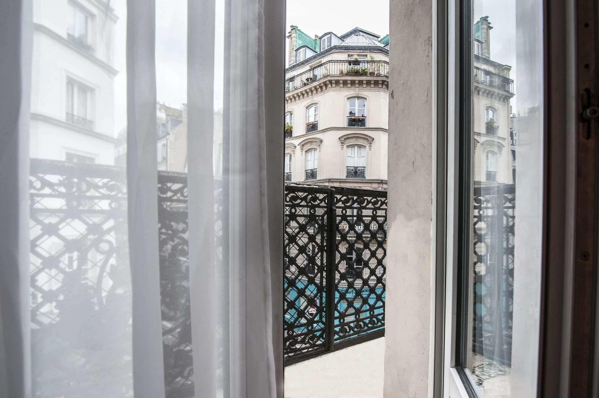 Hotel Des 3 Nations Párizs Kültér fotó